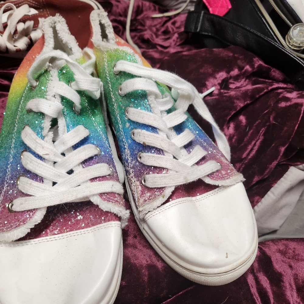Women's rainbow tennis shoes